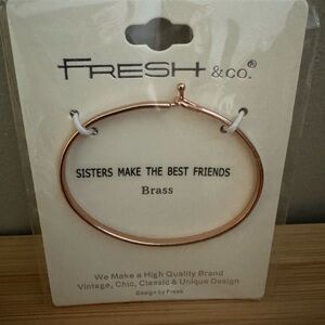 Fresh & Co. Gold Bracelet - Sisters Make the Best Friends